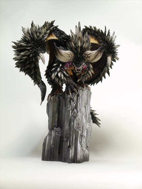 Monster Hunter - Nergigante Capcom Builder Creators Model Figure