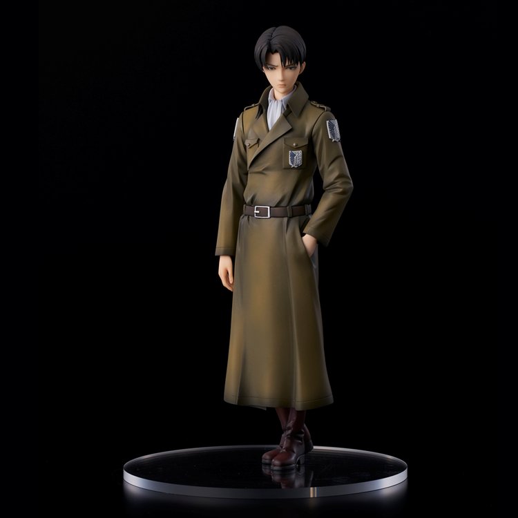 Attack On Titan - Levi Coat Style PVC Figure