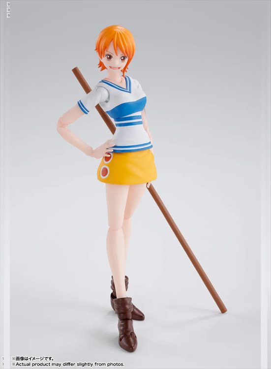 One Piece - Nami Romance Dawn Figuarts