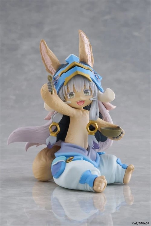 Made in Abyss - Nanachi Mealtime Ver. Desktop Cutie