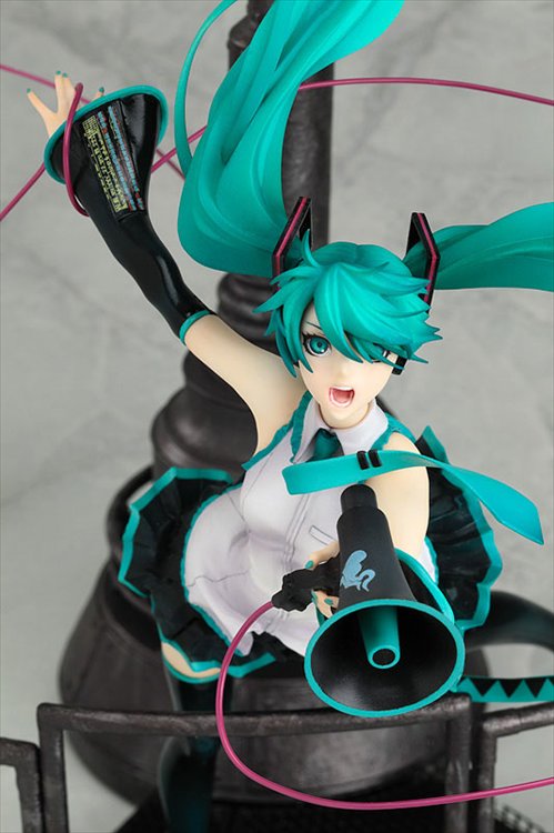 Vocaloid - 1/8 Hatsune Miku Love is War Ver Regular Edition PVC Figure
