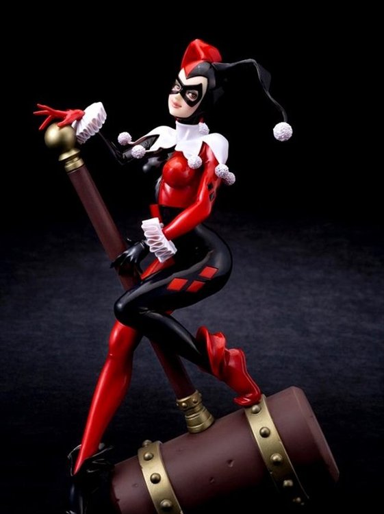DC Comics - 1/7 Harley Quinn Bishoujo PVC Figure