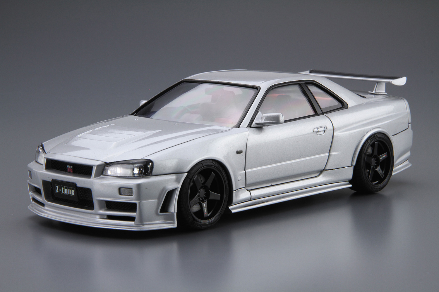 Model Car #34 - 1/24 Nismo Bnr34 Skyline GT-R Z-tune 04