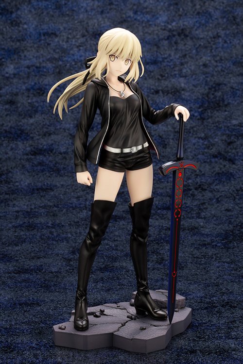 Fate/Grand Order - 1/7 Saber Alter/Altria Pendragon Casual Ver. PVC Figure