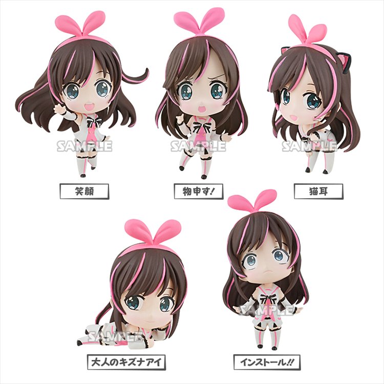 Kizuna Ai - Collection Figure SINGLE BLIND BOX - Click Image to Close