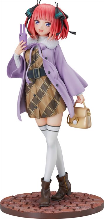 The Quintessential Quintuplets - 1/6 Nino Nakano Date Style Ver. Figure - Click Image to Close