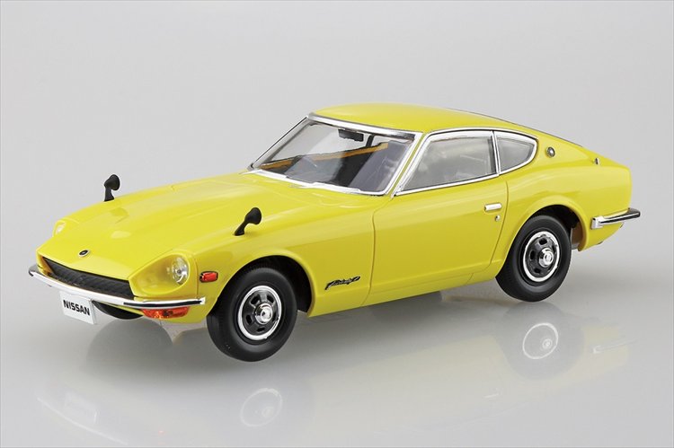 Snap Kit - 1/32 Nissan S30 Fairlady Z Yellow Model Kit