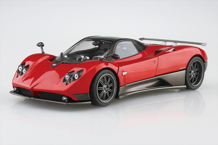 Car - 1/24 05 Pagani Zonda F Model Kit - Click Image to Close